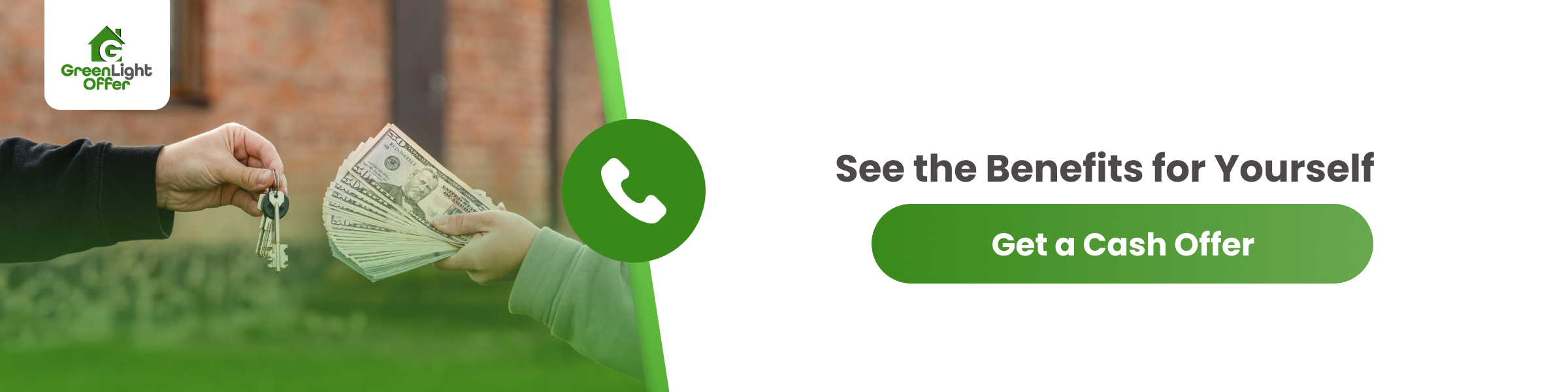 Homeowner handing over keys and receiving cash, showing the benefits of selling to cash buyers with a simple, fast, no-hassle offer process.